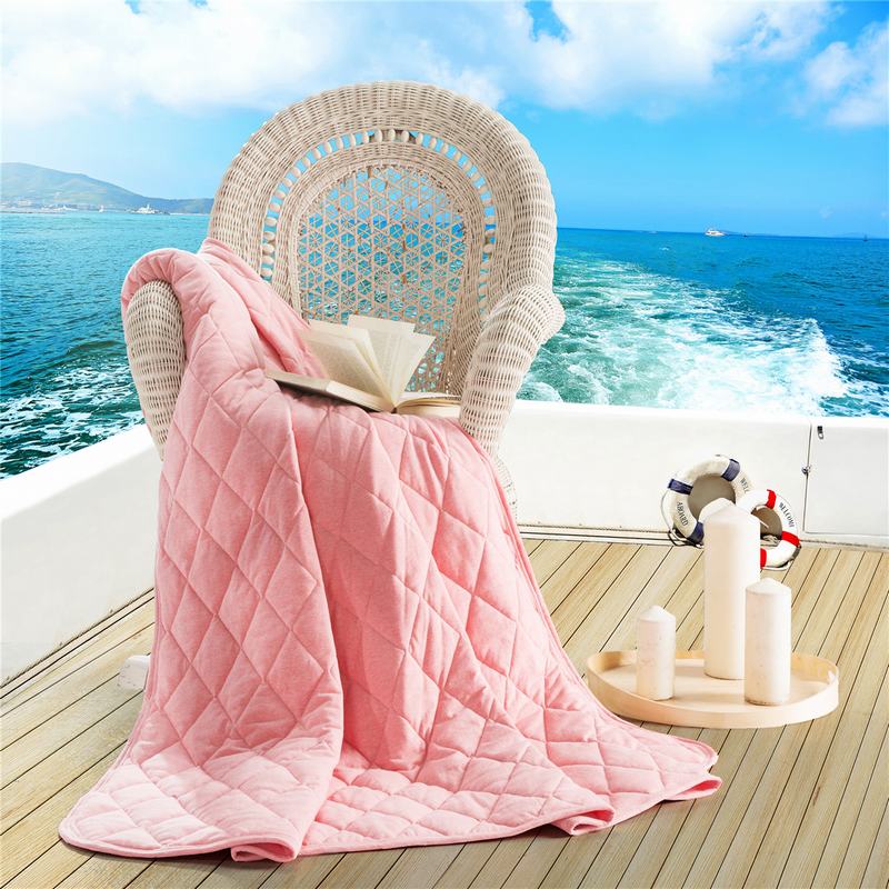 Pure color quilt