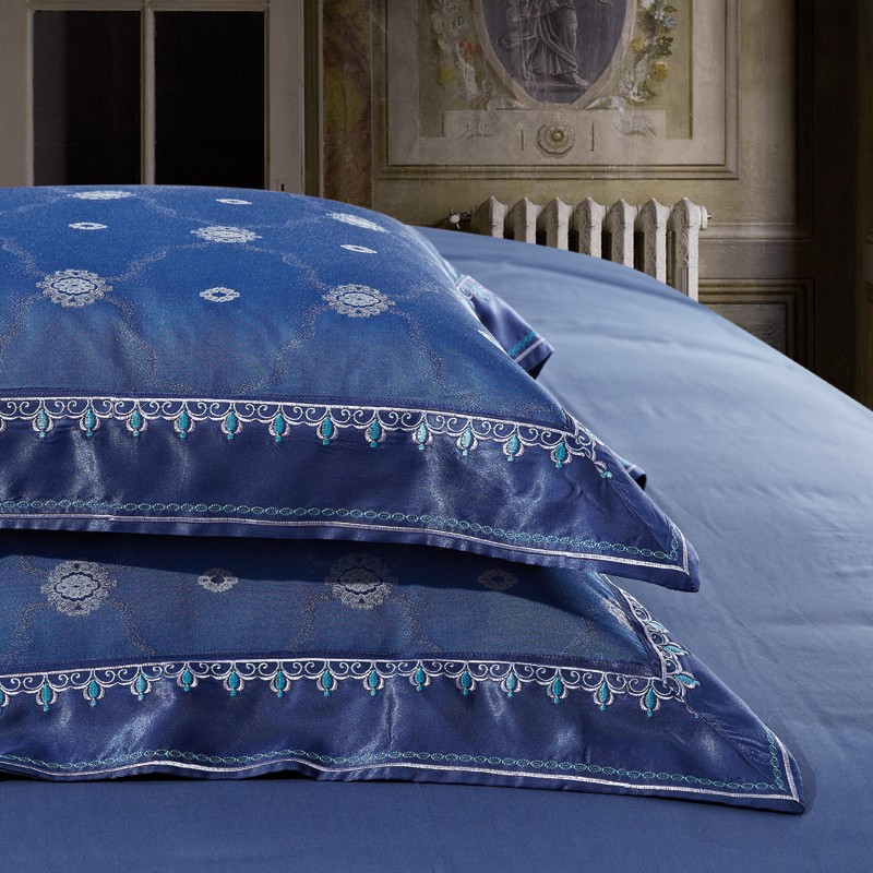 jacquard weave duvet set