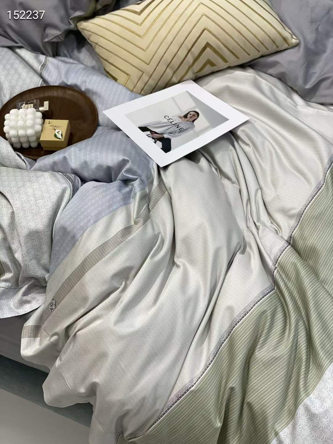 100s分体式彩色数码印花羽绒被套装 制造商,100s分体式彩色数码印花羽绒被套装 工厂,供应 100s分体式彩色数码印花羽绒被套装